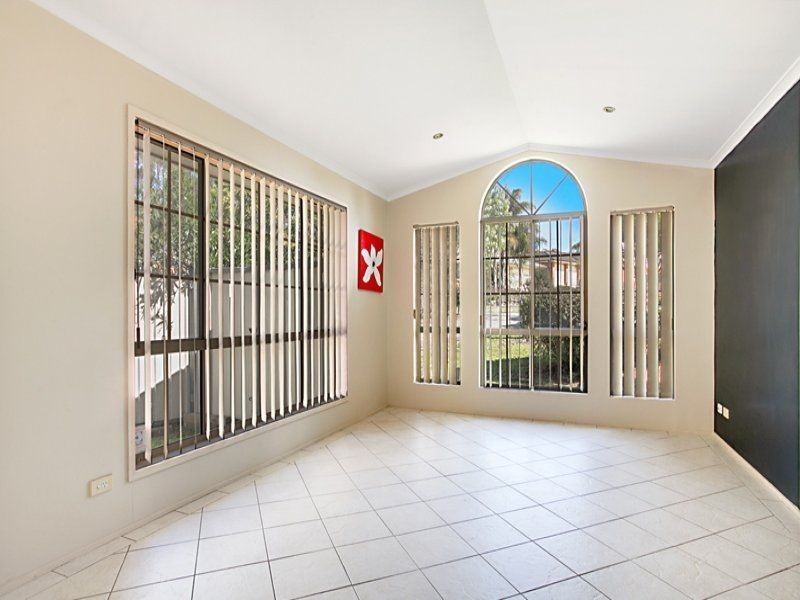 25 Freeman Circuit, Ingleburn NSW 2565