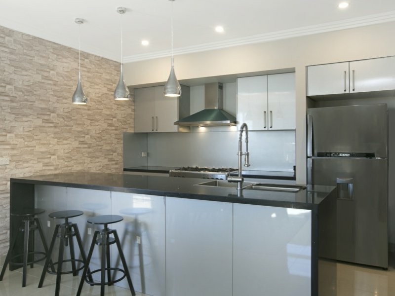 8 Hester Avenue, Claymore NSW 2559