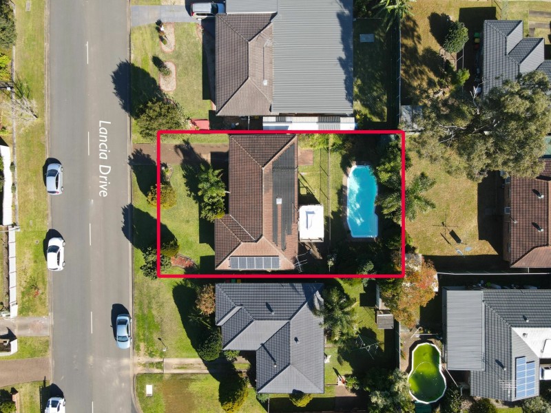 18 Lancia Dr, Ingleburn NSW 2565
