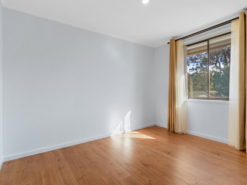 18 Lancia Dr, Ingleburn NSW 2565