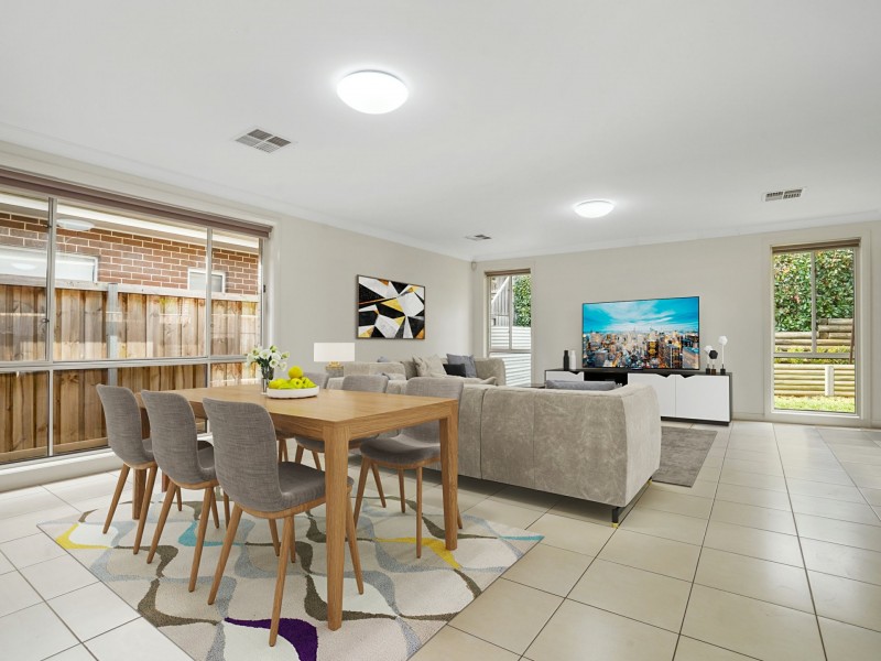 3 Bartle Avenue, Minto NSW 2566