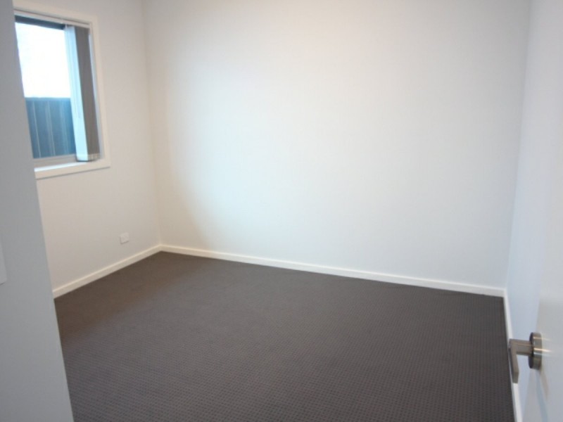 28A Chinnocks Ave, Campbelltown NSW 2560