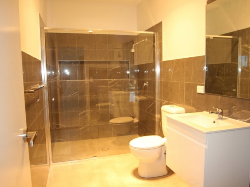28A Chinnocks Ave, Campbelltown NSW 2560