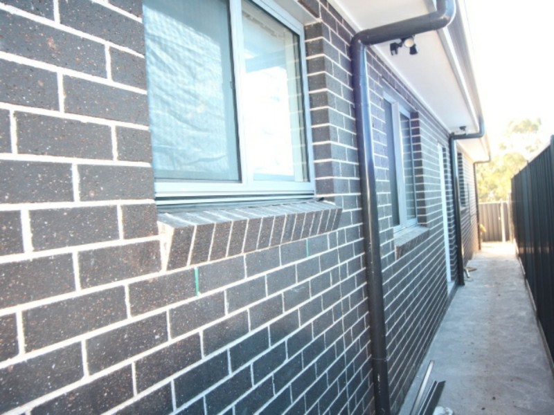 28A Chinnocks Ave, Campbelltown NSW 2560