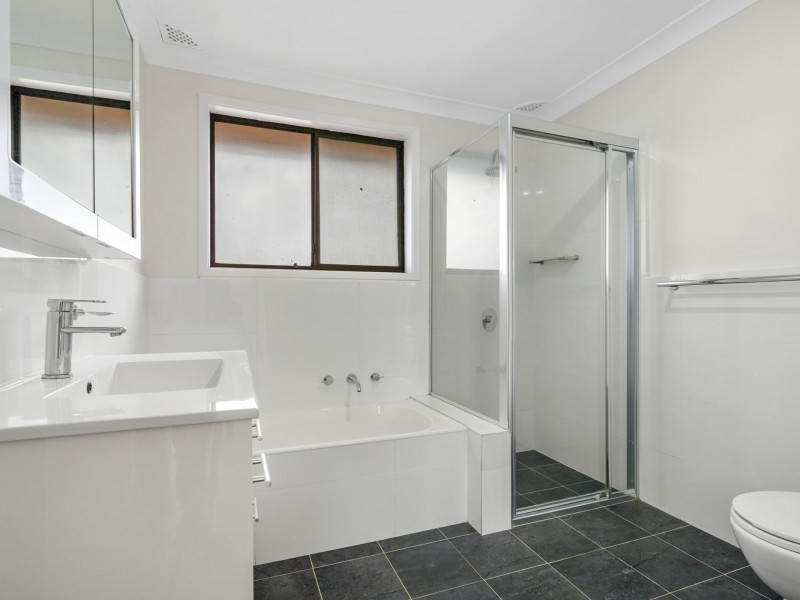 4/19 Kings Road, Ingleburn NSW 2565