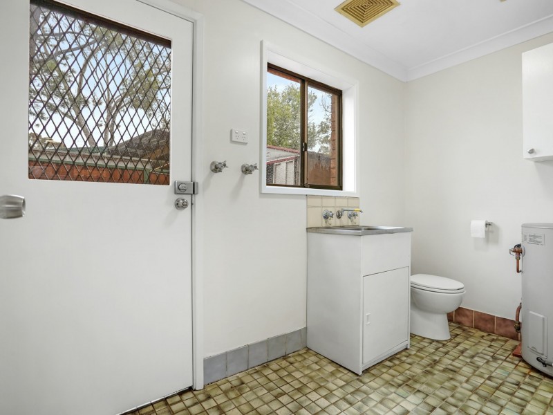 4/19 Kings Road, Ingleburn NSW 2565