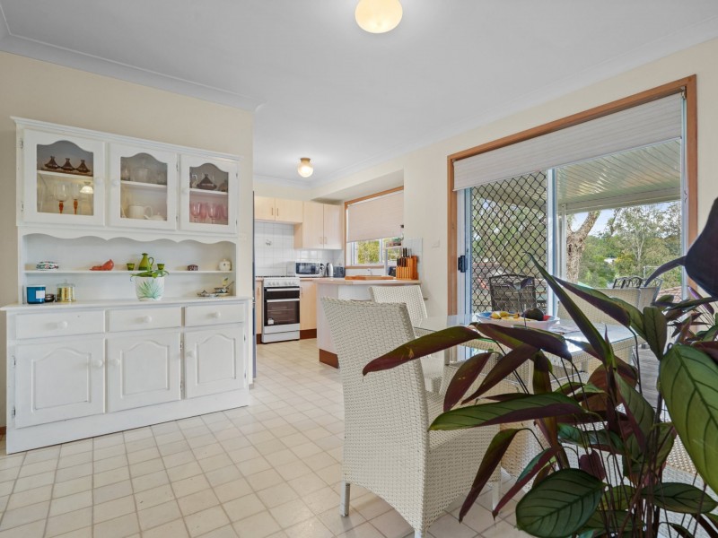 13 Glenella way, Minto NSW 2566