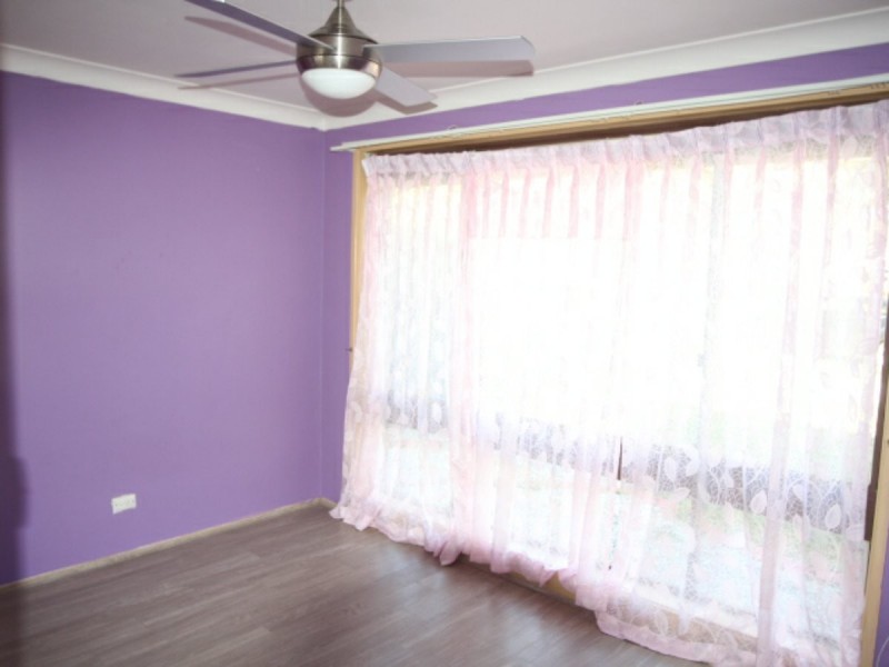 31 Rutherglen Drive, St Andrews NSW 2566