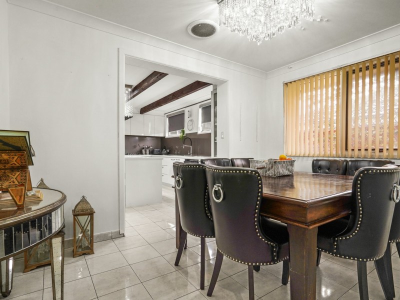 51 Brudenell Avenue, Leumeah NSW 2560
