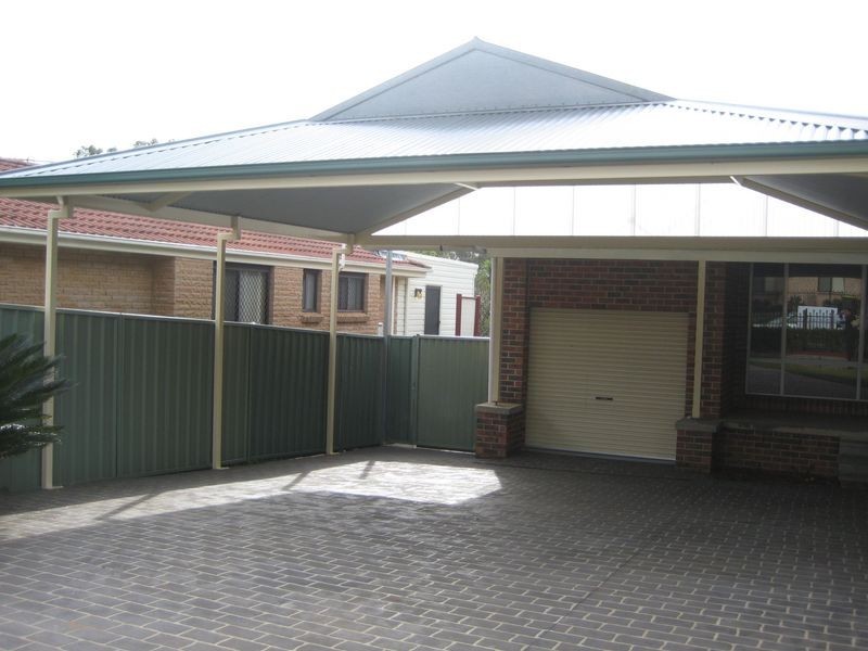 35 Fifth Avenue, Macquarie Fields NSW 2564