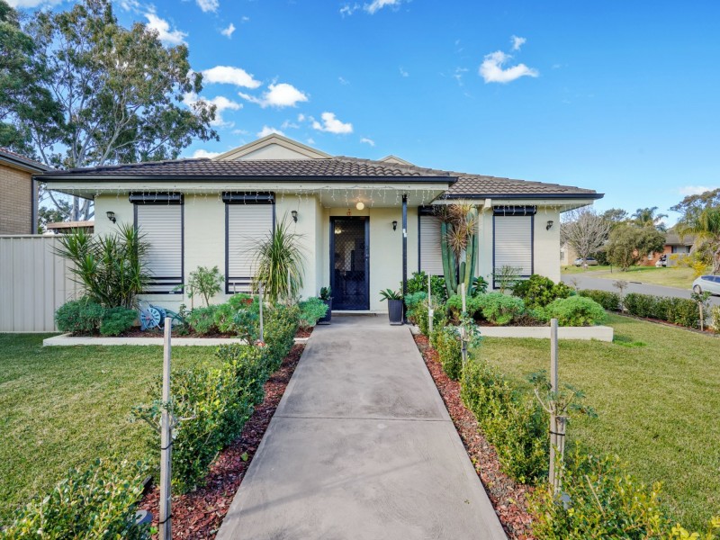 57 Longhurst Rd, Minto NSW 2566
