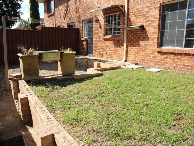 30/212-222 Harrow Road, Glenfield NSW 2167