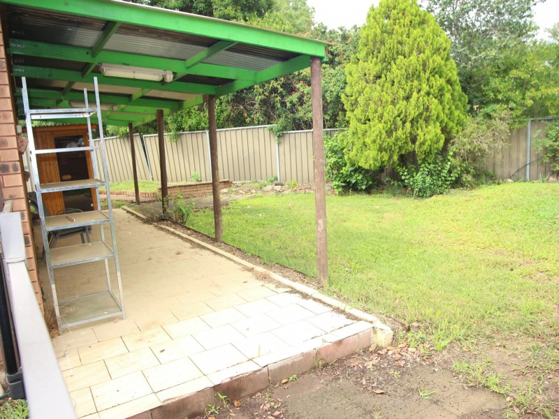 3 Allen Place, Minto NSW 2566