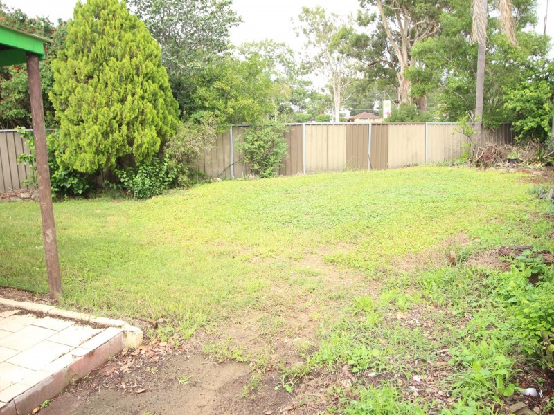 3 Allen Place, Minto NSW 2566