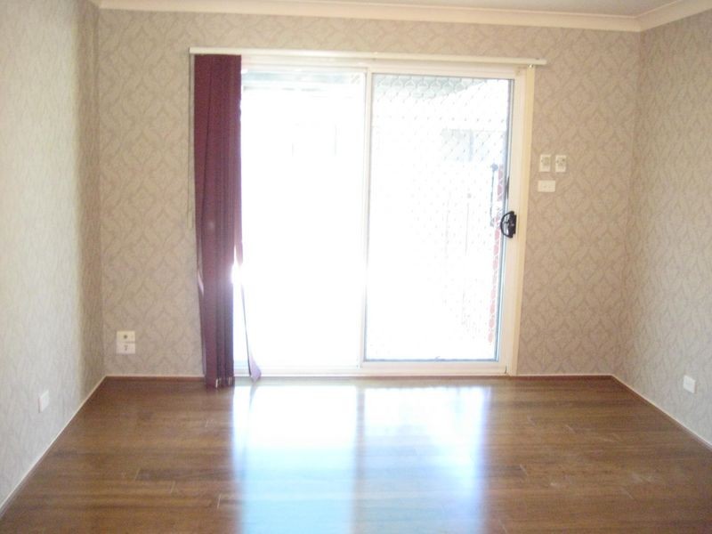 11 Freeman Circuit, Ingleburn NSW 2565