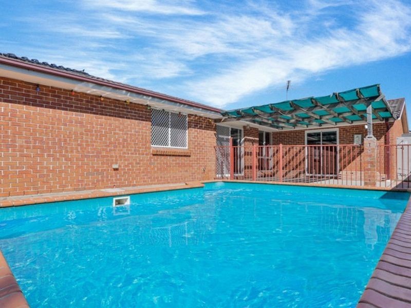 11 Freeman Circuit, Ingleburn NSW 2565
