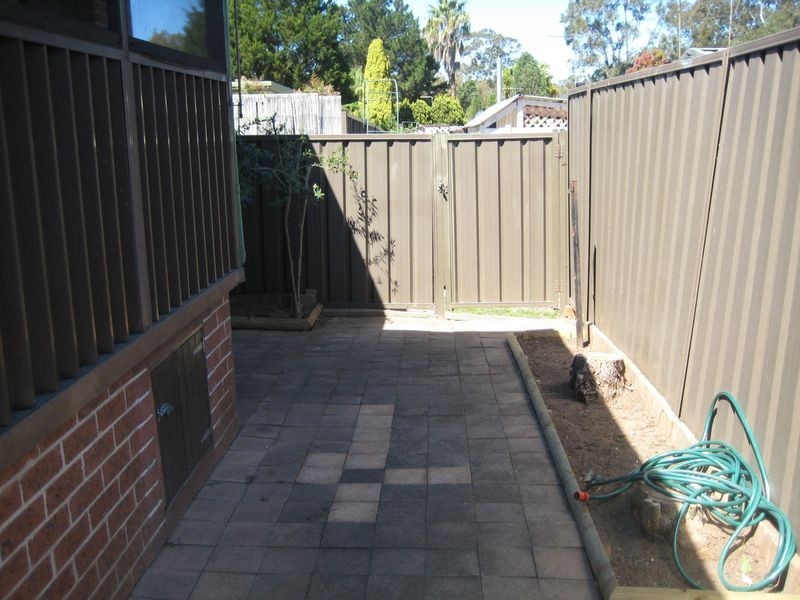 29-27 Waratah Crescent, Macquarie Fields NSW 2564