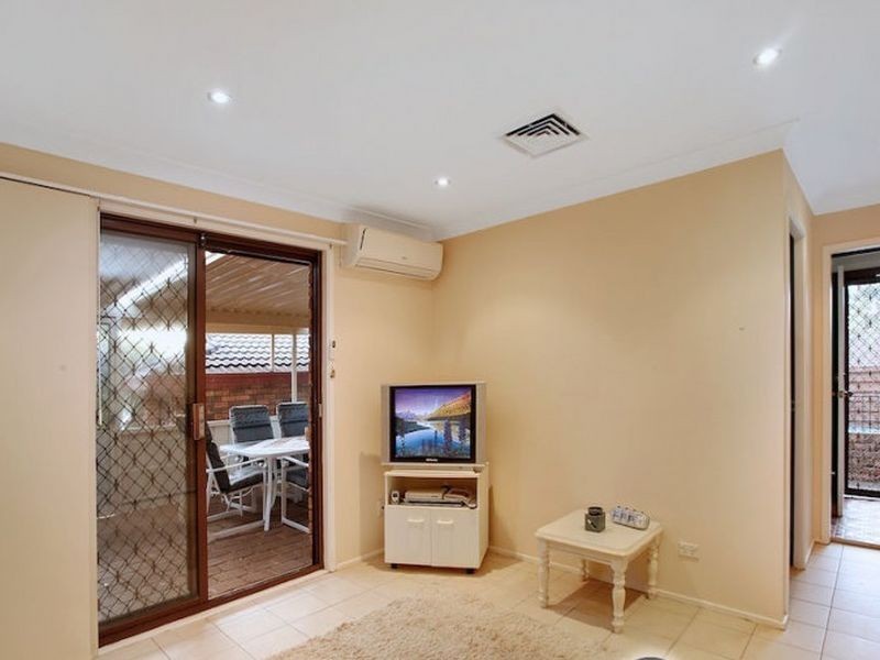 2 Koel Place, Ingleburn NSW 2565