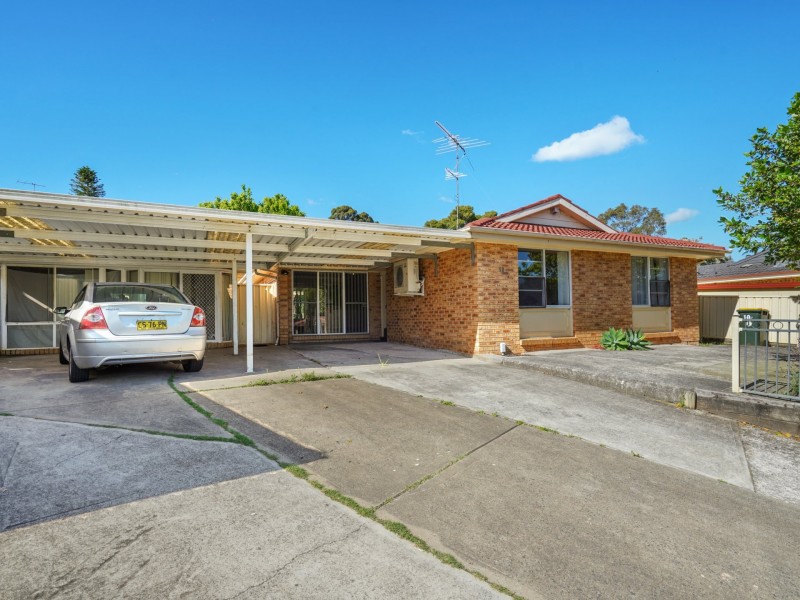 10 Startop place, Ambarvale NSW 2560