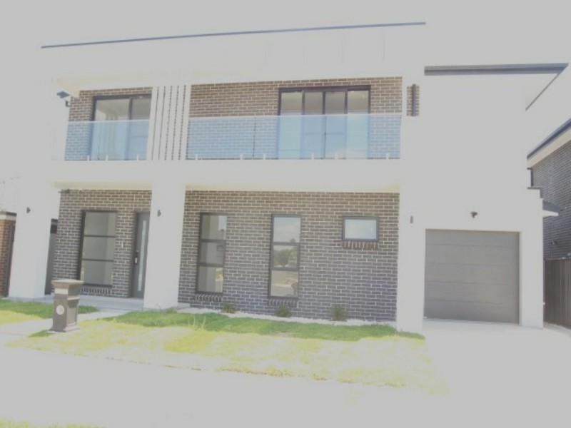 114 Holden drive, Oran Park NSW 2570