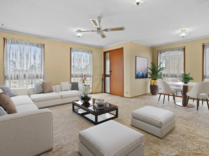 7 Tummul Place, St Andrews NSW 2566