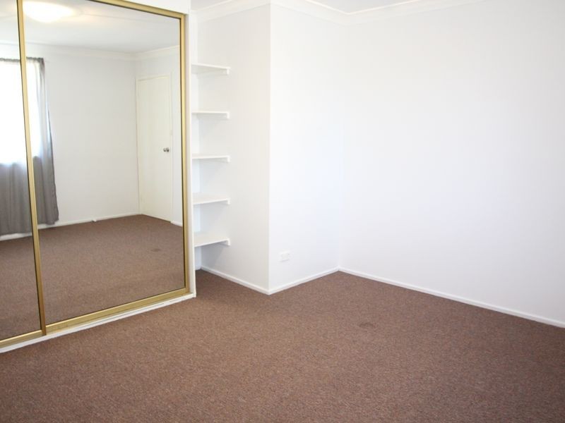 7 Cyprus Street, Macquarie Fields NSW 2564