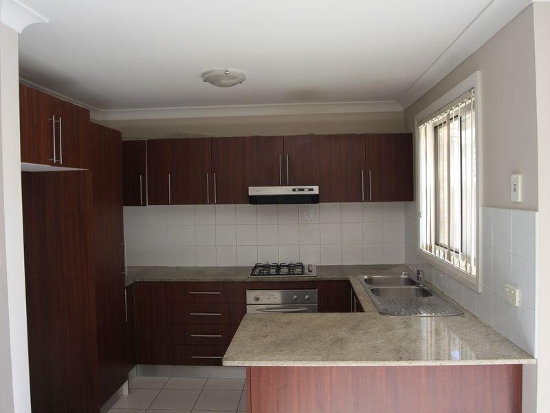 12/10 Yerona Street, Prestons NSW 2170