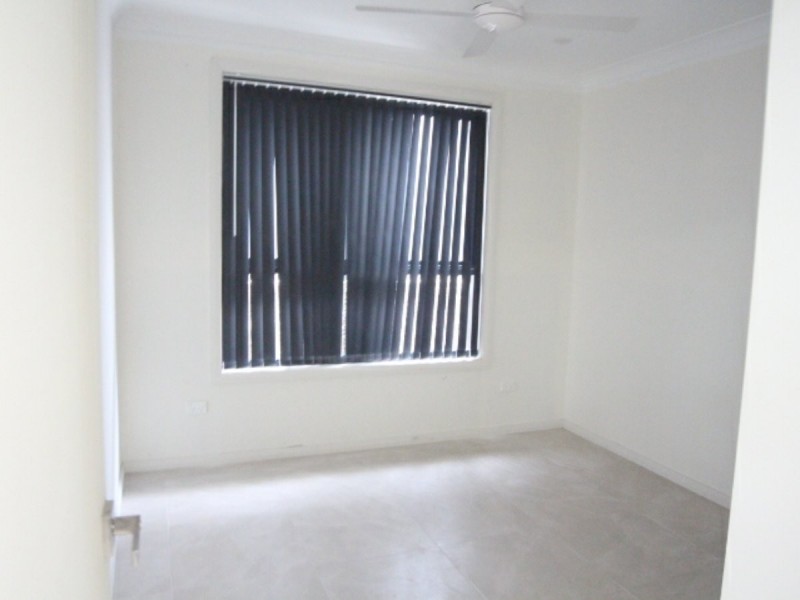 57 Fieldhouse Circuit, Campbelltown NSW 2560