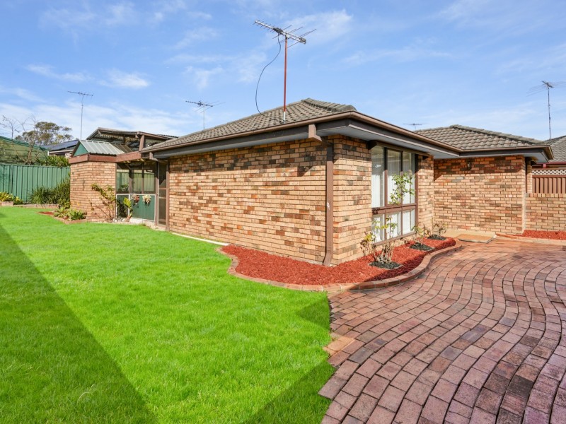 30 Longhurst Road, Minto NSW 2566