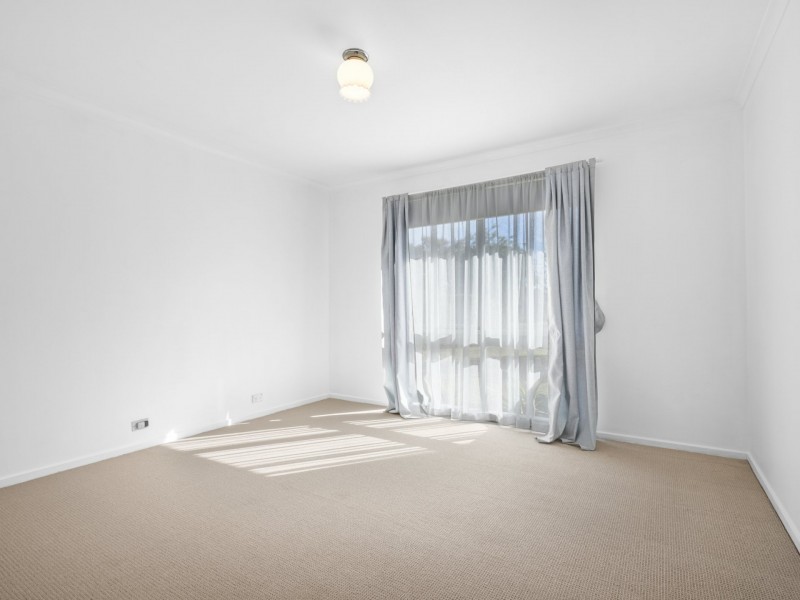 30 Longhurst Road, Minto NSW 2566