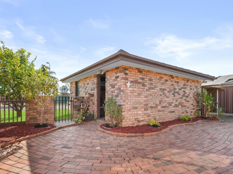 30 Longhurst Road, Minto NSW 2566