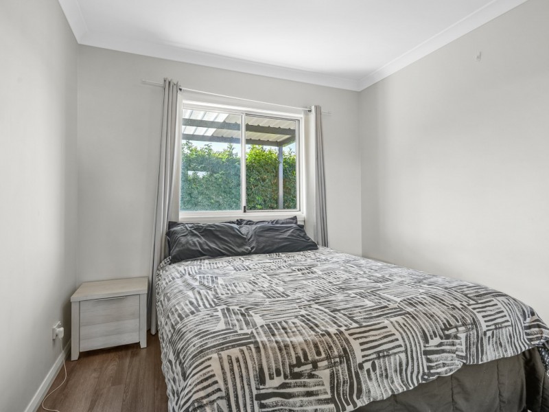 1 and 1A Kokoda Place, Glenfield NSW 2167