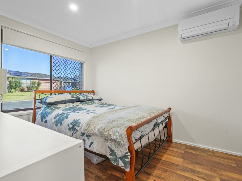 1 and 1A Kokoda Place, Glenfield NSW 2167