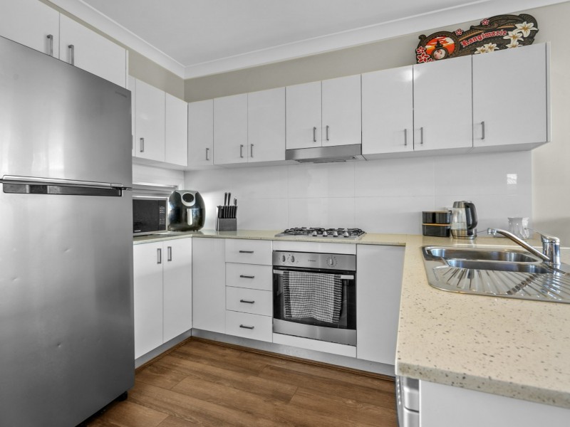 1 and 1A Kokoda Place, Glenfield NSW 2167