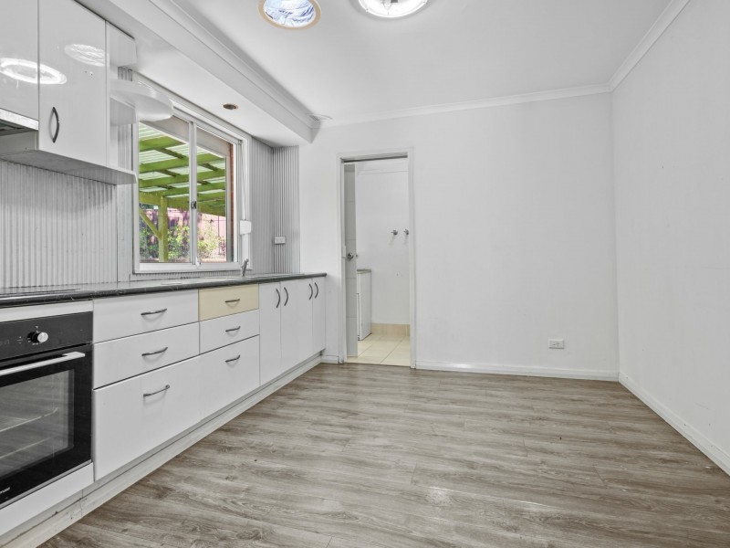 32 Amundsen Street, Leumeah NSW 2560