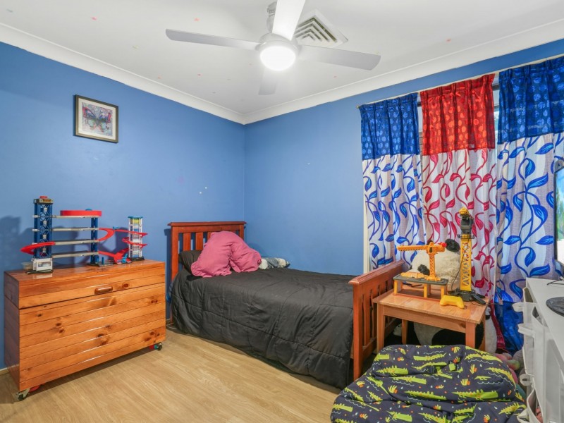 31 Rutherglen Drive, St Andrews NSW 2566