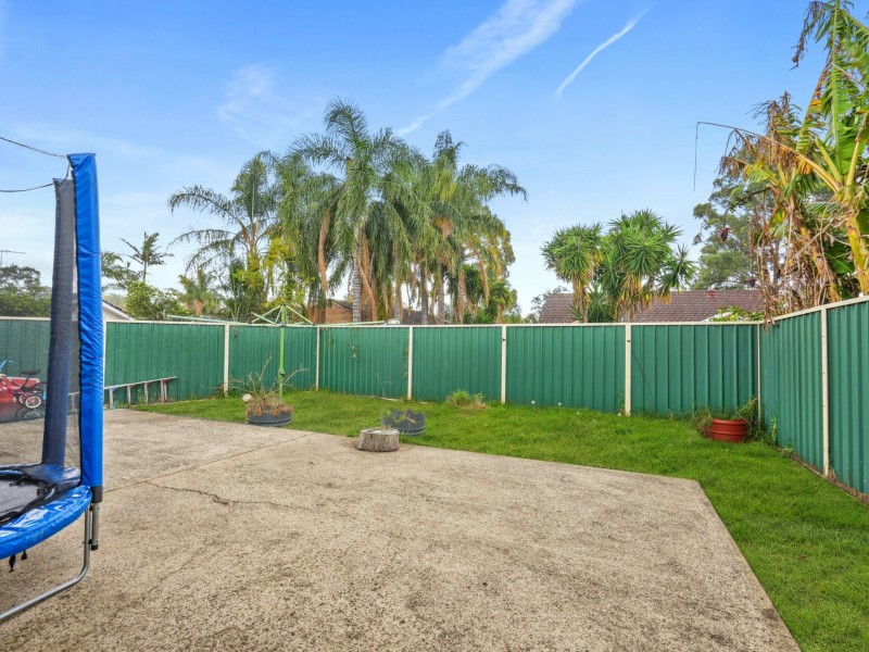 31 Rutherglen Drive, St Andrews NSW 2566