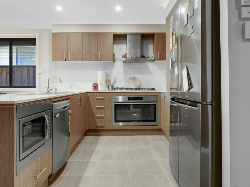 14 Twynam Place, Minto NSW 2566
