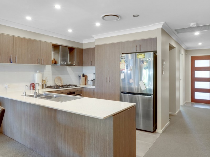 14 Twynam Place, Minto NSW 2566