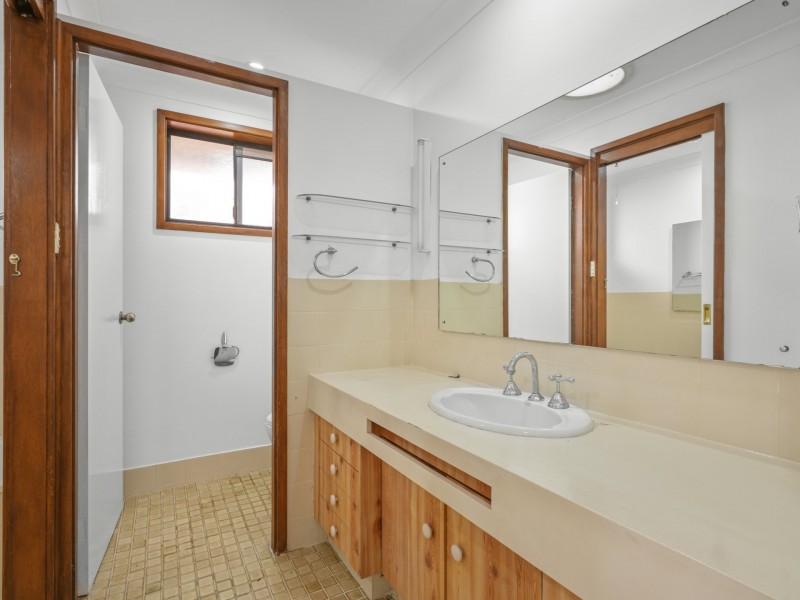 3 Angus Place, St Andrews NSW 2566