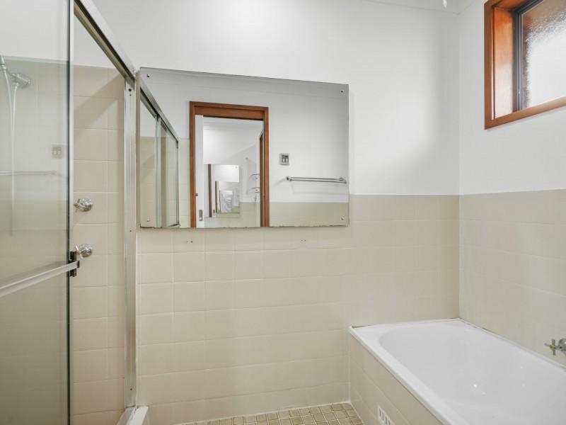 3 Angus Place, St Andrews NSW 2566
