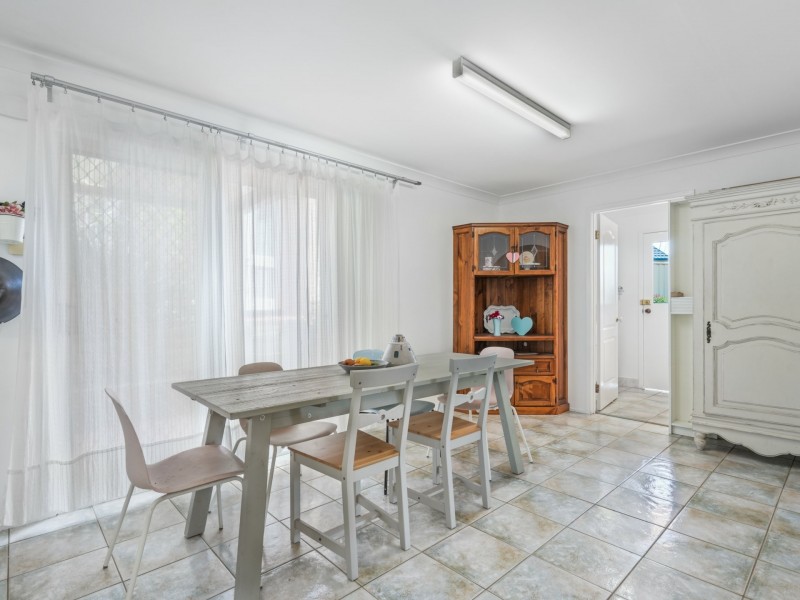 21 Glenfield Drive, Currans Hill NSW 2567