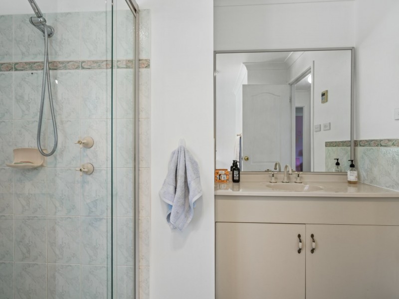 21 Glenfield Drive, Currans Hill NSW 2567