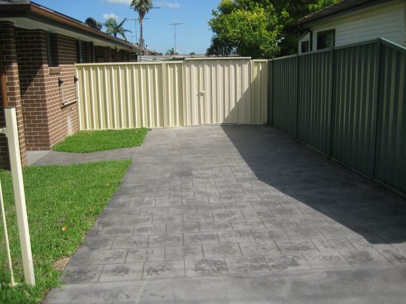 15A Matthews Square, Ingleburn NSW 2565