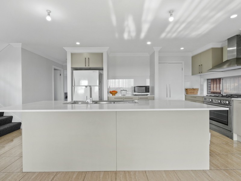 76 Pendergast Avenue, Minto NSW 2566