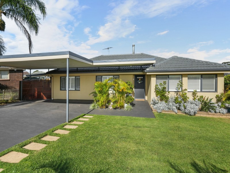 10 Leven Place, St Andrews NSW 2566