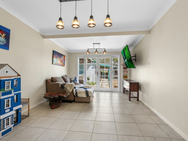 25 Durham Street, Minto NSW 2566