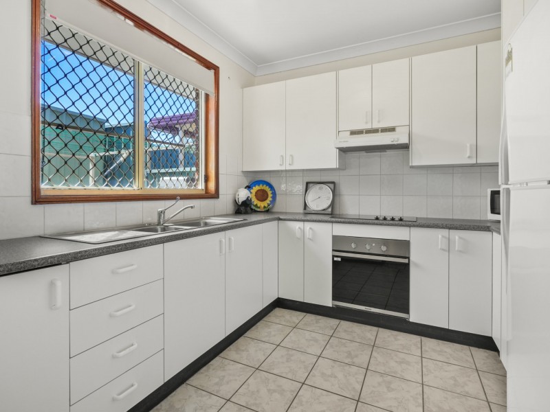 4/19 Azalea Place, Macquarie Fields NSW 2564