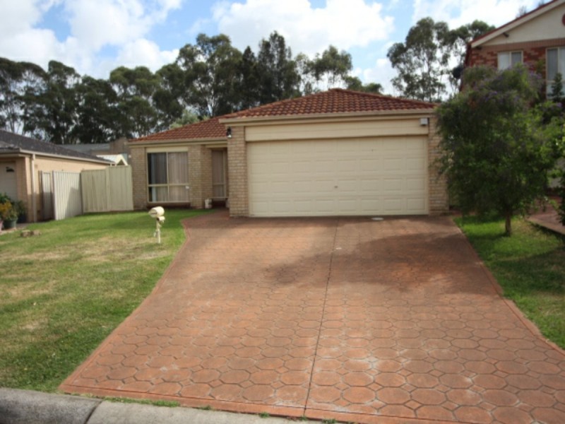 7 Chienti Place, Prestons NSW 2170