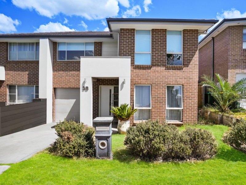 3B Centaurus Street, Campbelltown NSW 2560